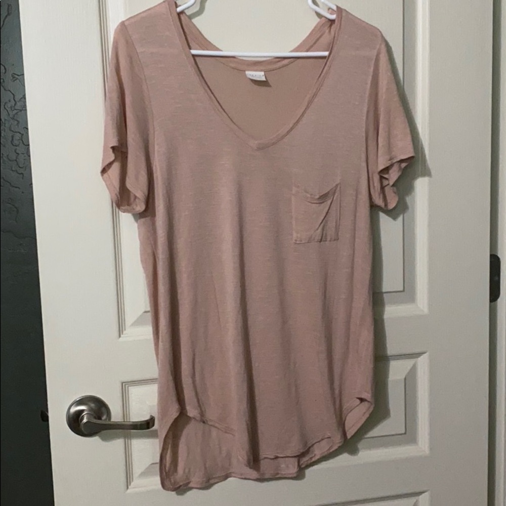 Light Pink short sleeve v neck blouse